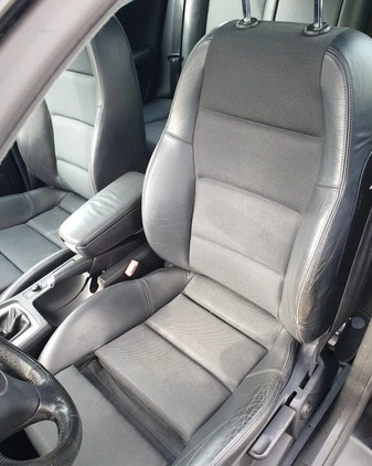 Audi A4 cena 16990 przebieg: 256558, rok produkcji 2002 z Wadowice małe 497